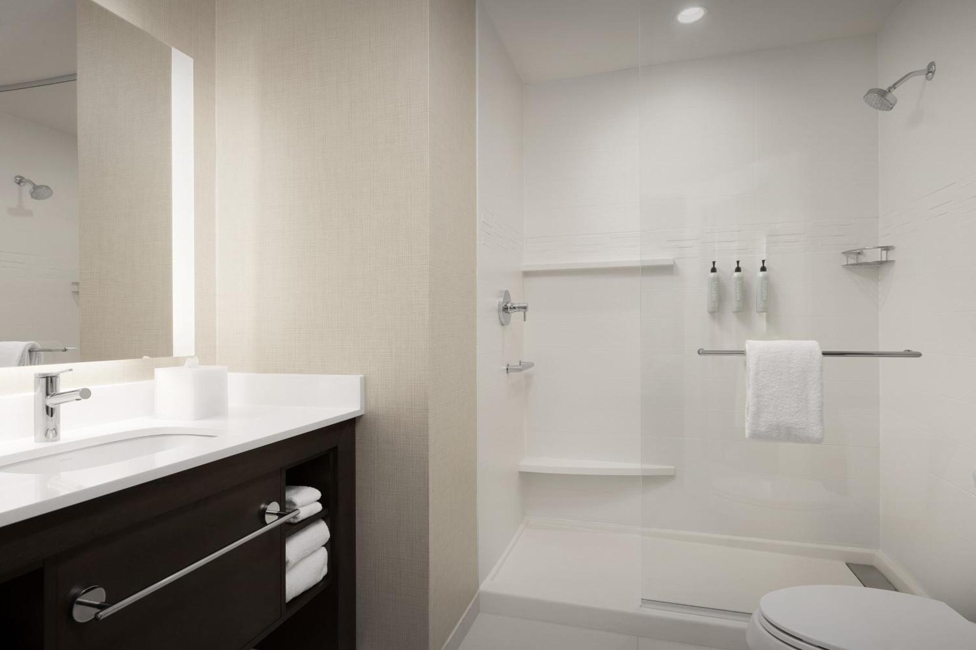 Residence Inn Kenwood Esterno foto
